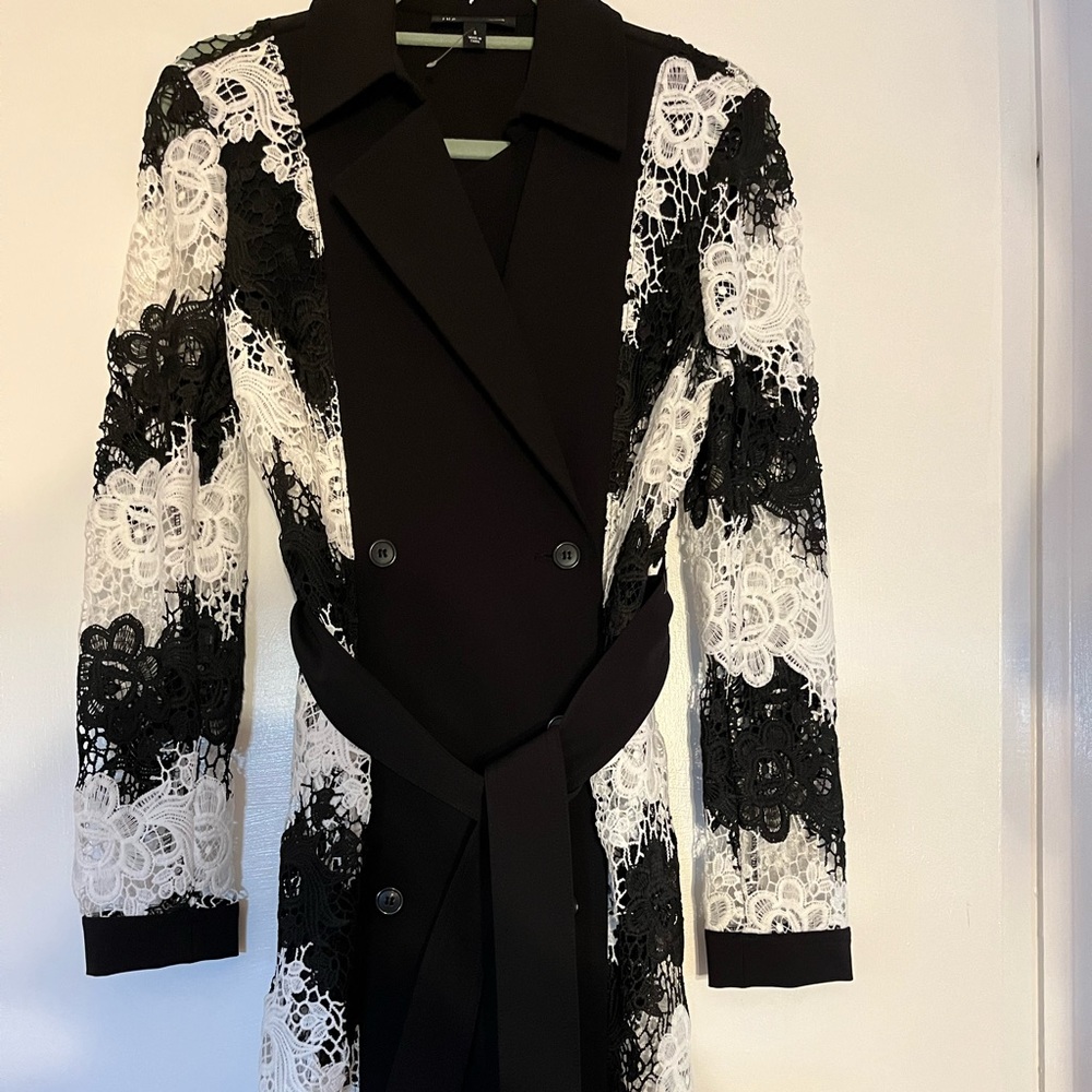 Inc International Coat Dress Size Small Black and White lace sleeves and sides